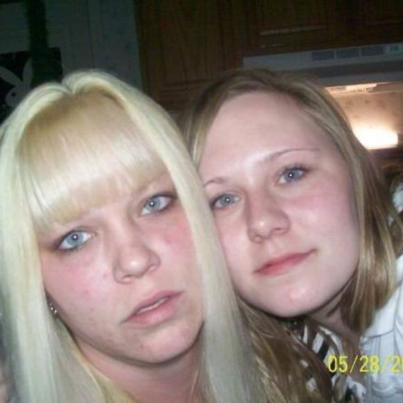 Meet your Posher, Alishia - Picture 1 of 1